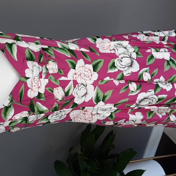 NWOT Floral print dress - Picture 2 of 11